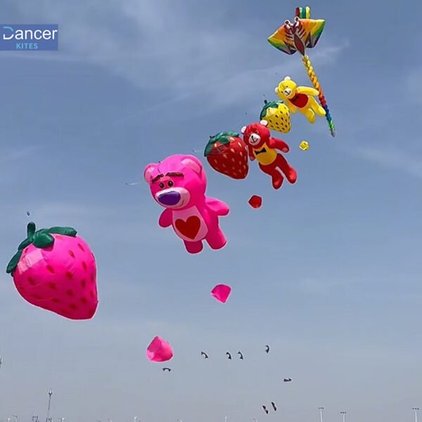3.5m-strawberry-bear-kite