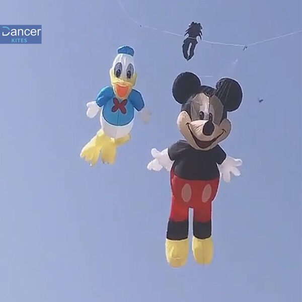 Mickey-Mouse-kite-pendant