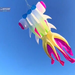 large-Gradient-color-goldfish-kite