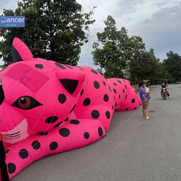 large-pink-leopard animal-kite